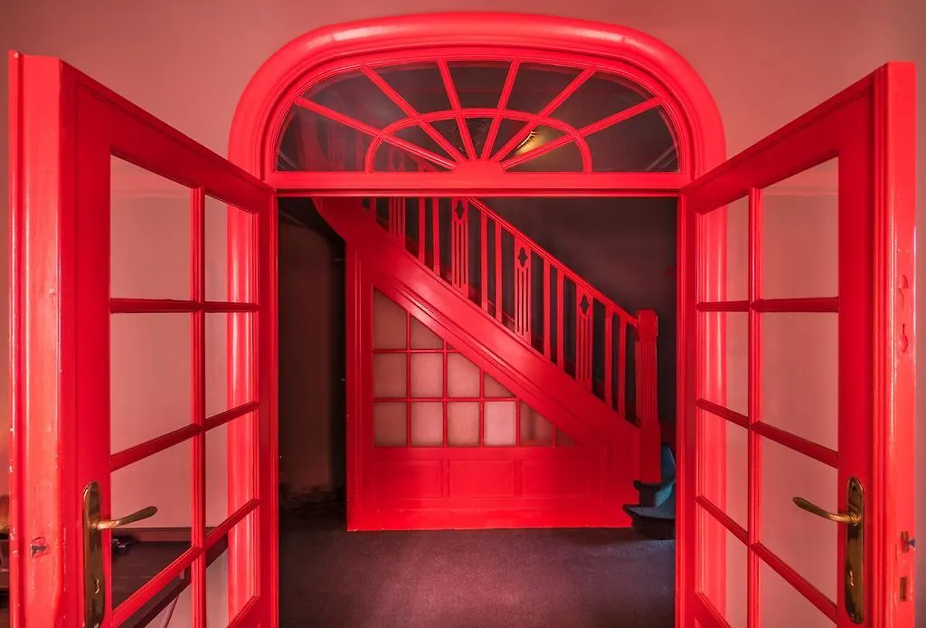 Monty Small Design Hotel Woluwe-Saint-Lambert 2*,  Belgium